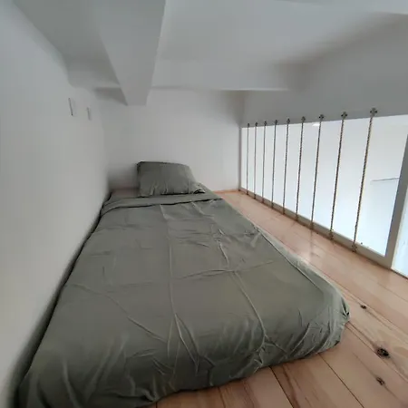 Ferienwohnung Loft Chic Avec Mezzanine Contemporaine Vénissieux Exterior foto